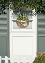 Interchangeable Welcome Sign for Front Door Round Wooden Seasonal Porch Décor