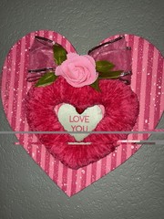 Valentines Day wooden heart vintage old-fashion card wall door sign wreath