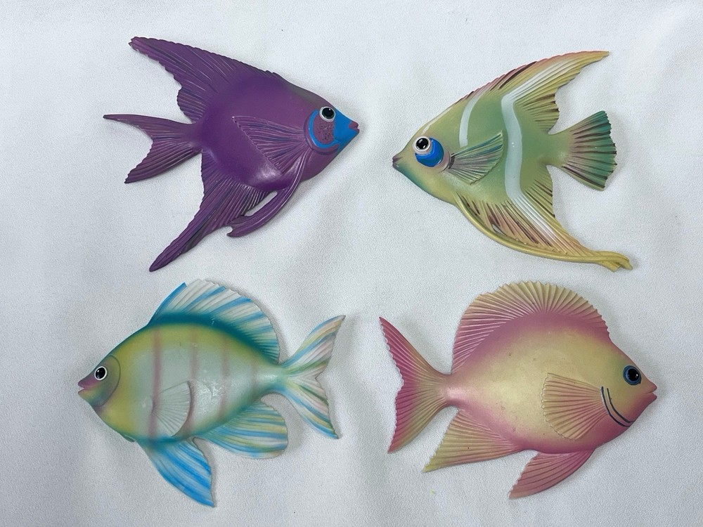 Vtg Ceramic Angel Fish Wall Plaque Set Of 4 Mermaid Bath Beach House Decor